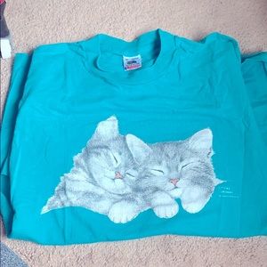 Cat tee shirt